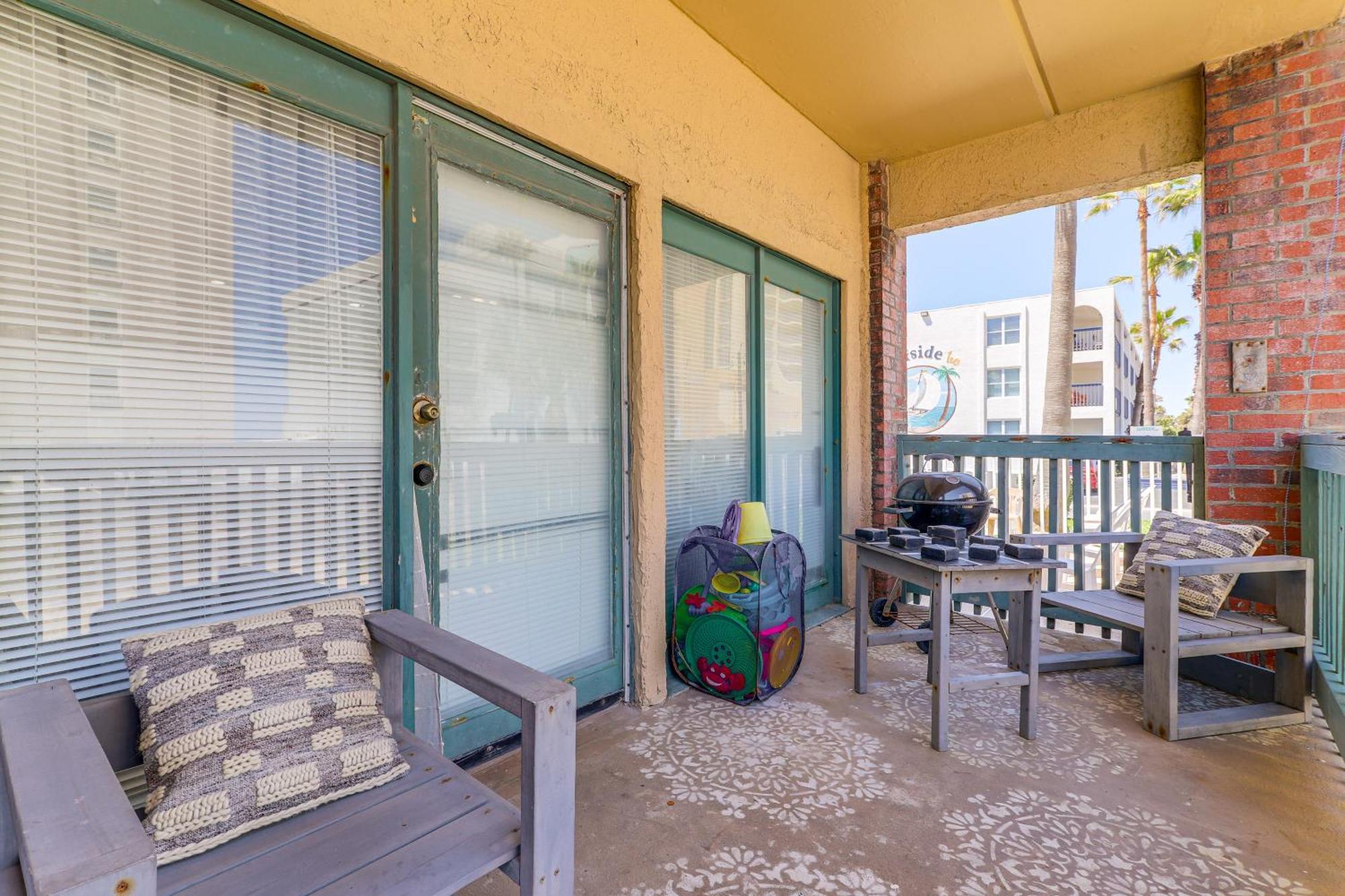 Luxe South Padre Condo With Pool - Walk To Beach! South Padre Island Kültér fotó