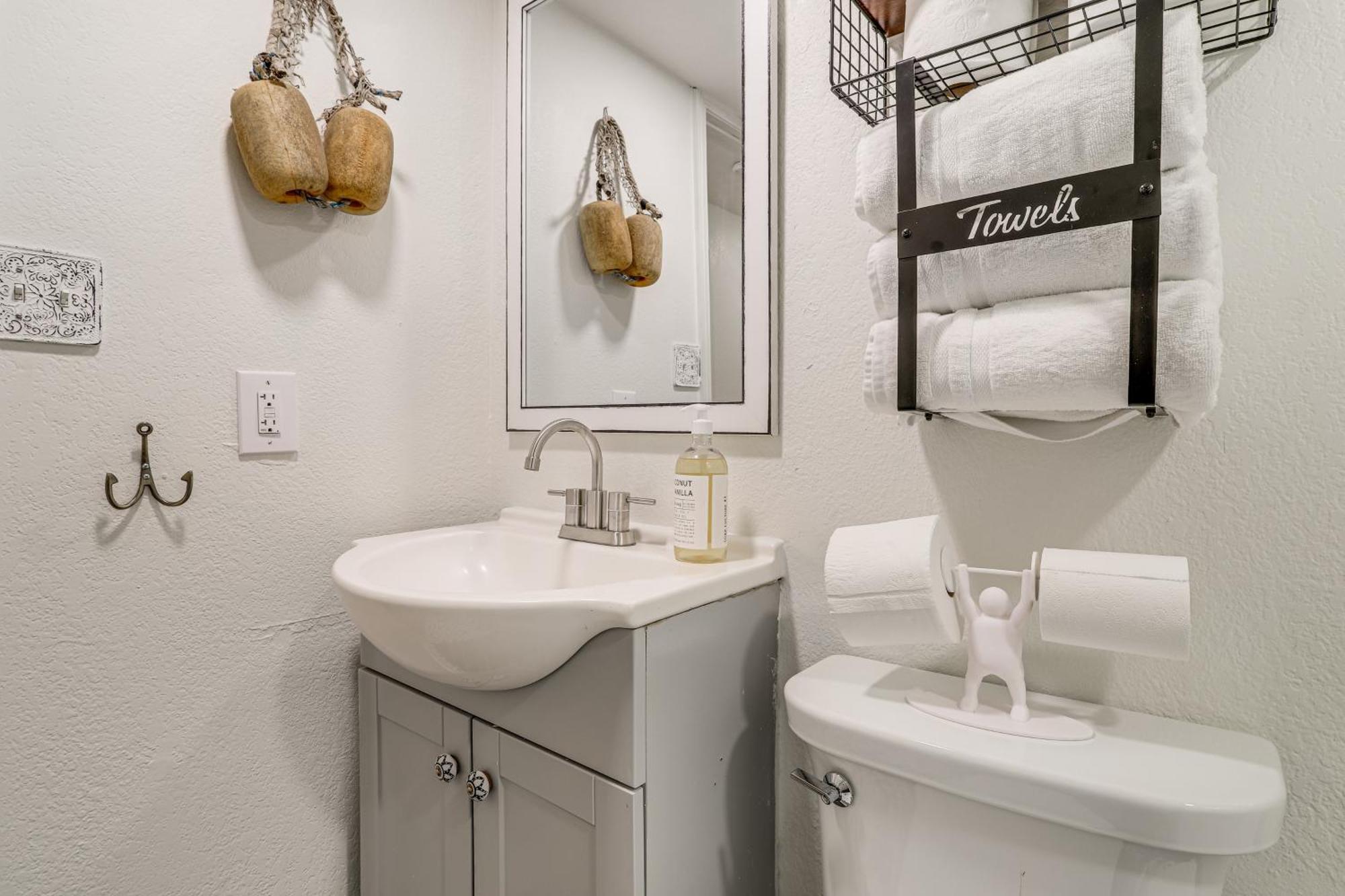 Luxe South Padre Condo With Pool - Walk To Beach! South Padre Island Kültér fotó