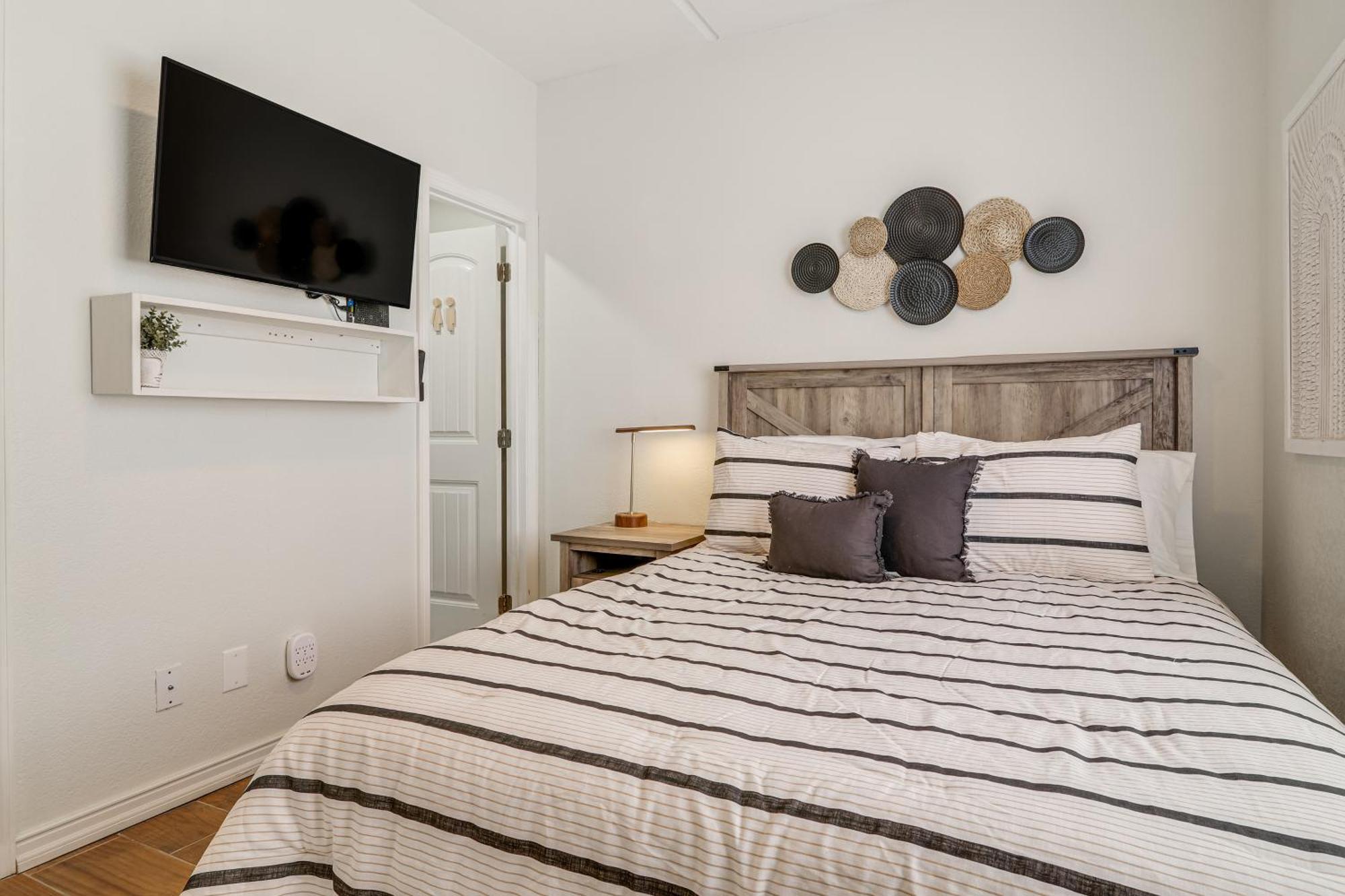 Luxe South Padre Condo With Pool - Walk To Beach! South Padre Island Kültér fotó